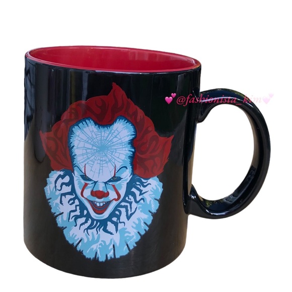 IT 2 Time to float Halloween mug - Picture 2 of 6